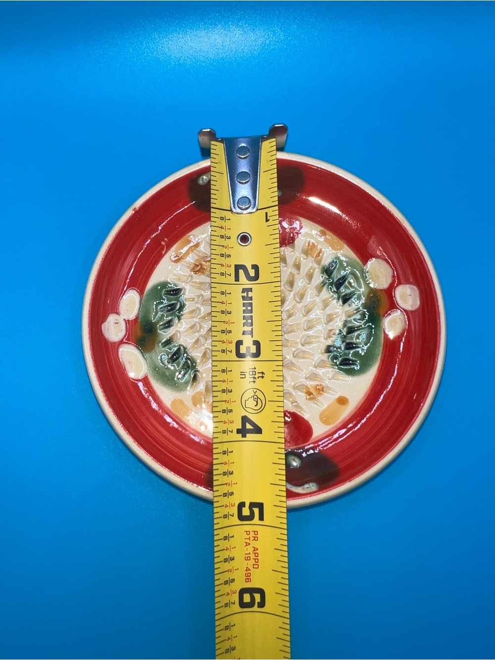 Rupi 1980 artisanal Spanish ceramic garlic and lemon grater dish - Picture 5 of 5
